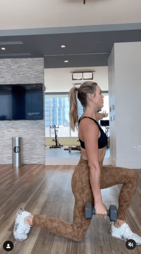 Olivia B. Flowers in Two-Piece Workout Gear Shows Off New Exercises
