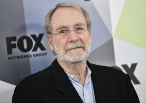 Dozens of celebrities are sharing tributes for iconic actor, Martin Mull, following his death earlier this week