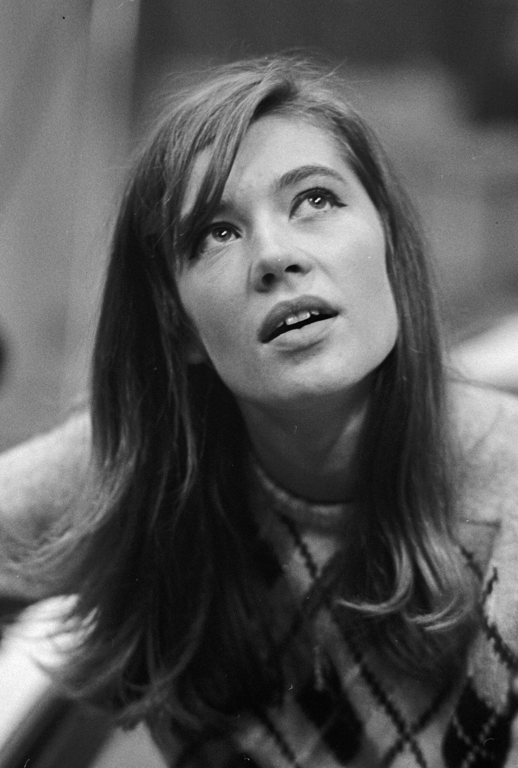 Sixties icon Françoise Hardy known for her melancholic ballads dies ...