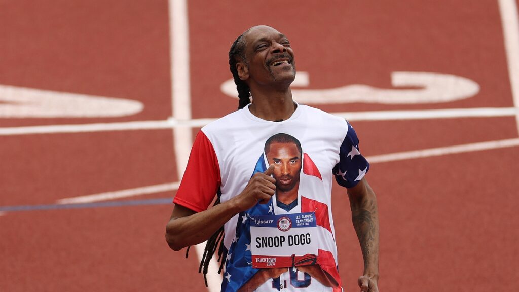 Snoop Dogg Runs 200-Meter Race at 2024 Olympic Trials: Watch