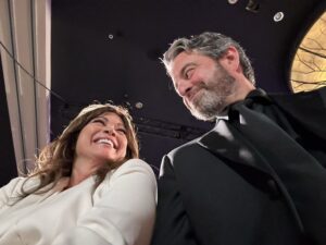 Mike Goodnough took a photo with girlfriend Valerie Bertinelli at the 2024 Daytime Emmys