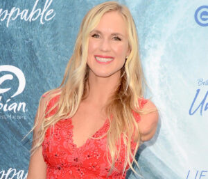 ‘Soul Surfer’ Bethany Hamilton In Workout Gear Goes Hiking and Camping