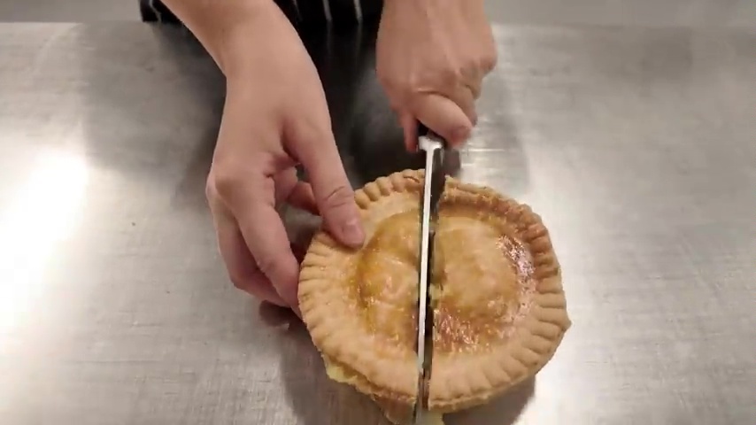 Noel walked fans through how to make their classic chicken pie