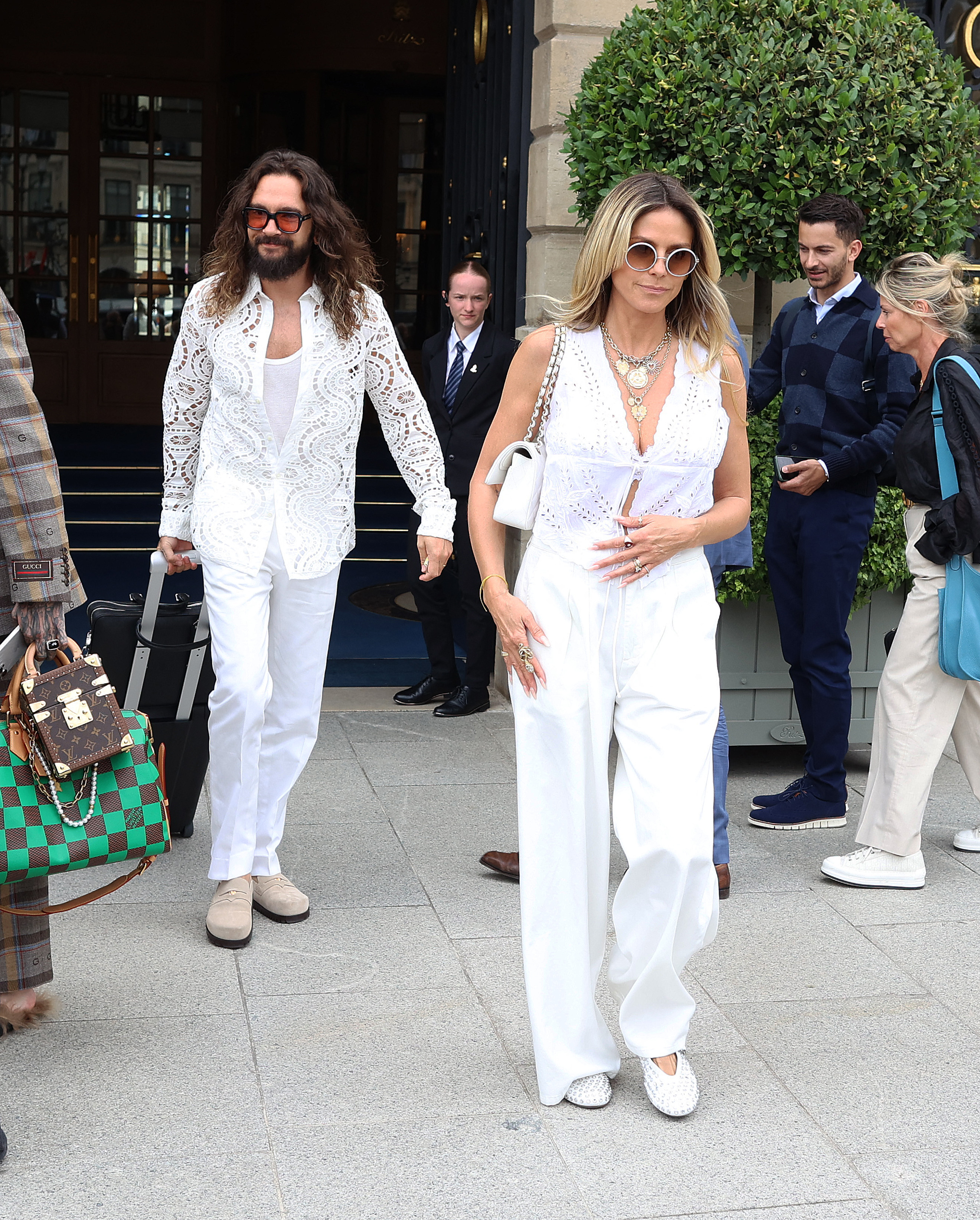 Earlier this week, Heidi Klum and Tom Kaulitz were spotted leaving their hotel in Paris, France