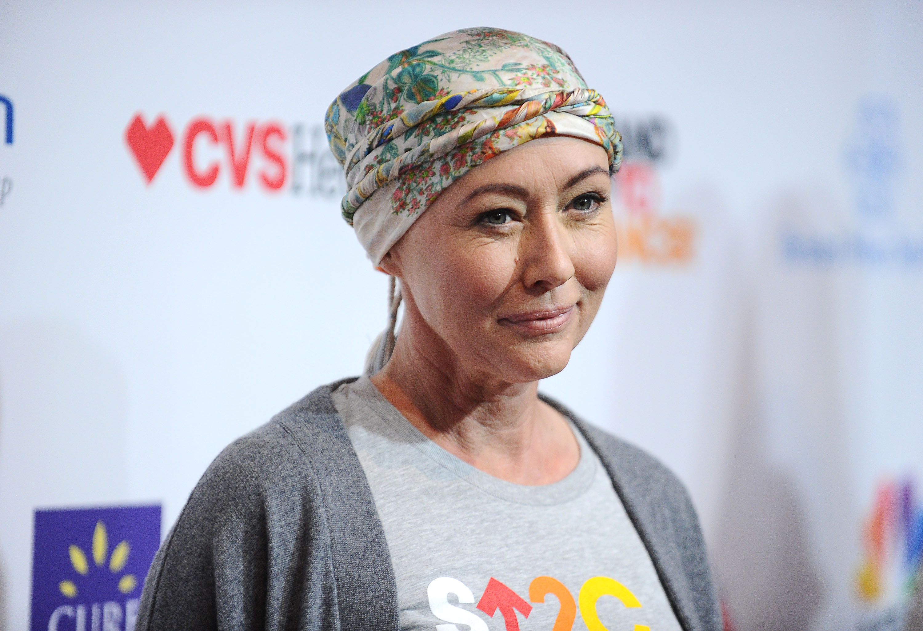 The Beverly Hills, 90210 actress was diagnosed with stage 4 breast cancer in 2015