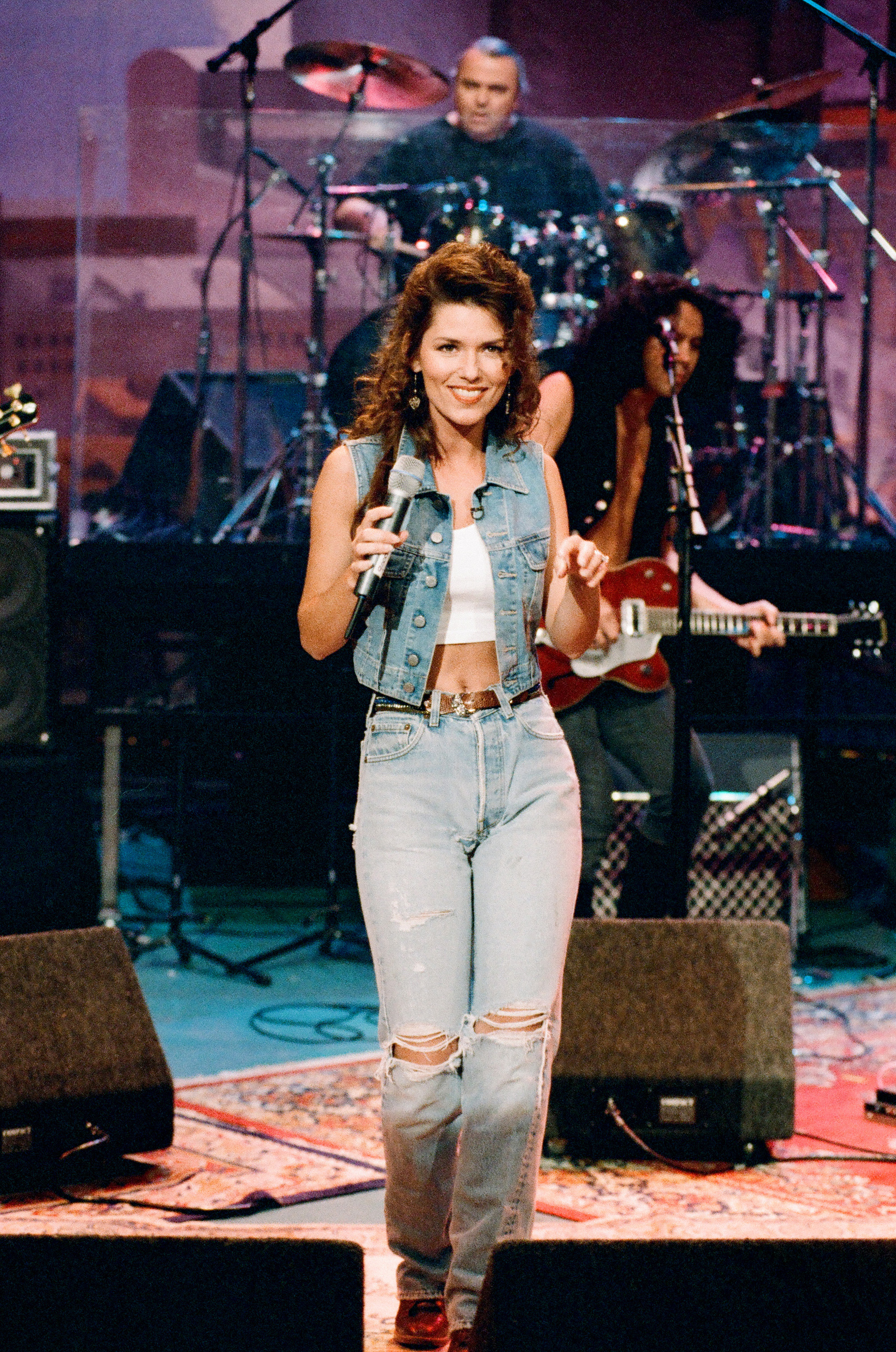Shania Twain was the musical guest on The Tonight Show with Jay Leno on July 12, 1995