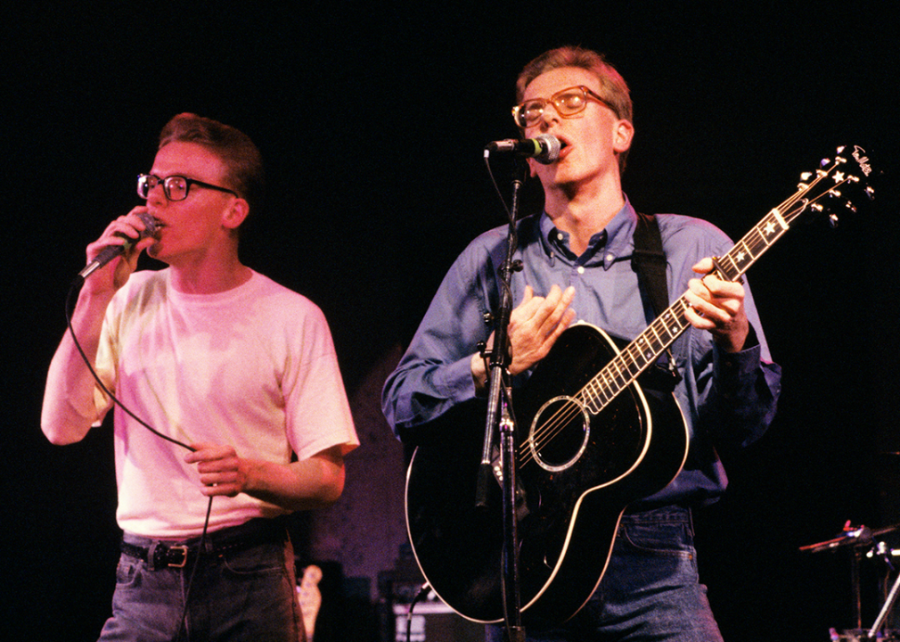 Charlie and Craig Reid performing at The Bottom Line.