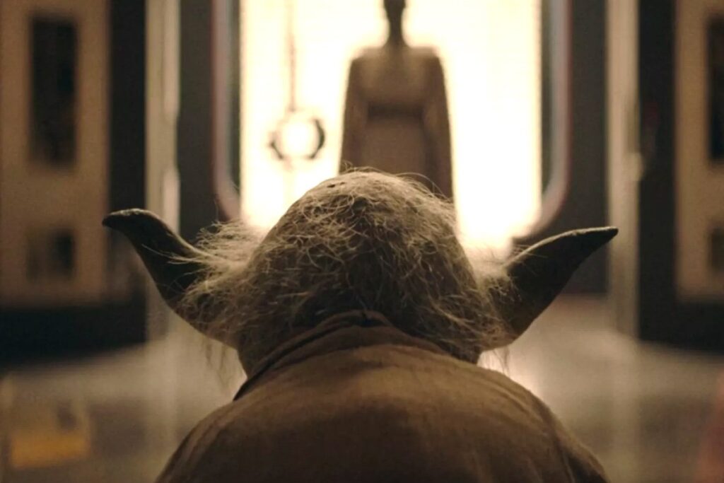 The back of Yoda's head as he looks at Vernestra in the doorway on The Acolyte