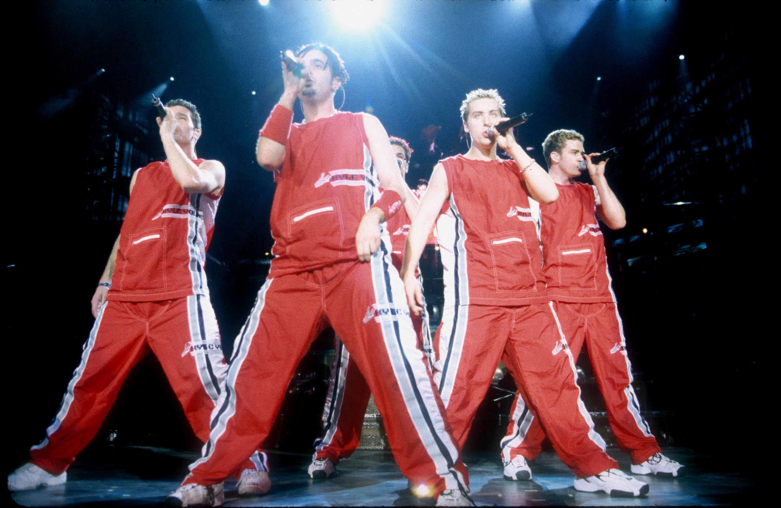 JC Chasez, Chris Kirkpatrick, Lance Bass, Justin Timberlake, and Joey Fatone, also known as *NSYNC, performing