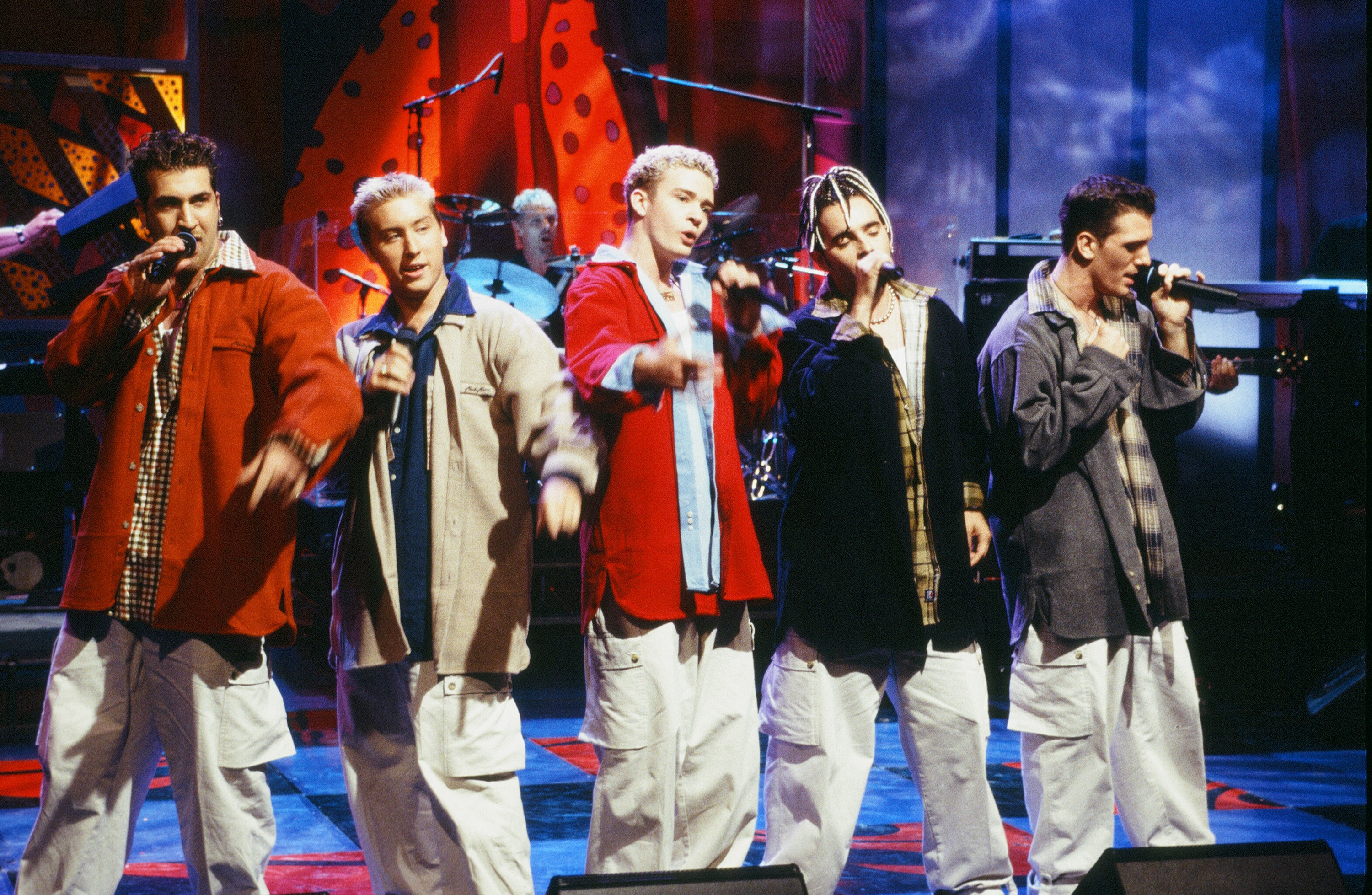 Joey Fatone, Lance Bass, Justin Timberlake, Chris Kirkpatrick, and JC Chasez of *NSYNC perform on The Jay Leno Show on September 10, 1998