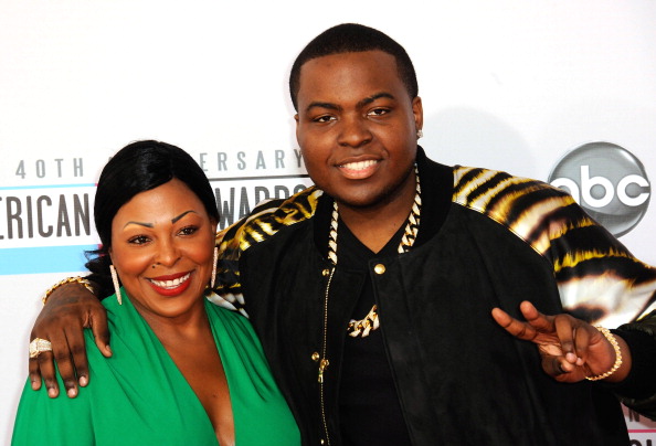 Janice Turner and Sean Kingston attend 40th Anniversary American Music Awards - Arrivals