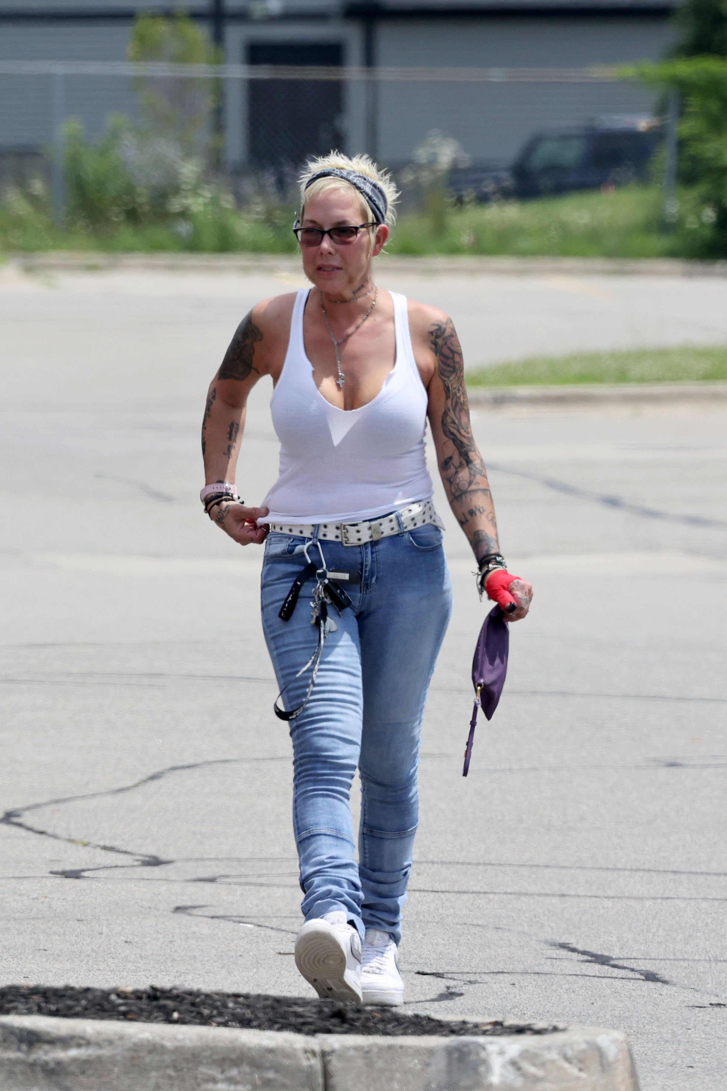 Kim Mathers visited the DMV before her siesta, according to an eyewitness in Michigan