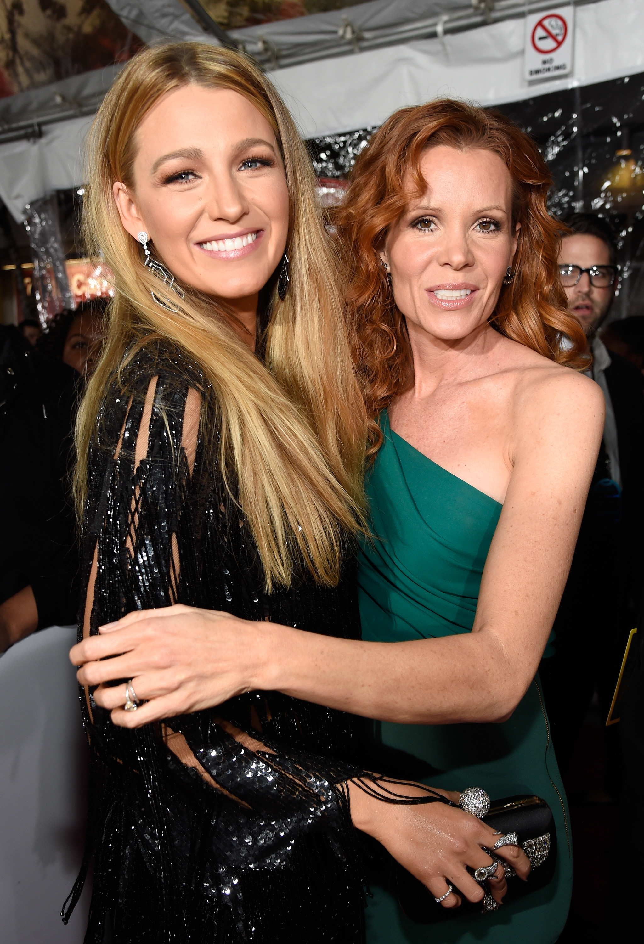 In 2017, Blake Lively and Robyn Lively attended the People’s Choice Awards together
