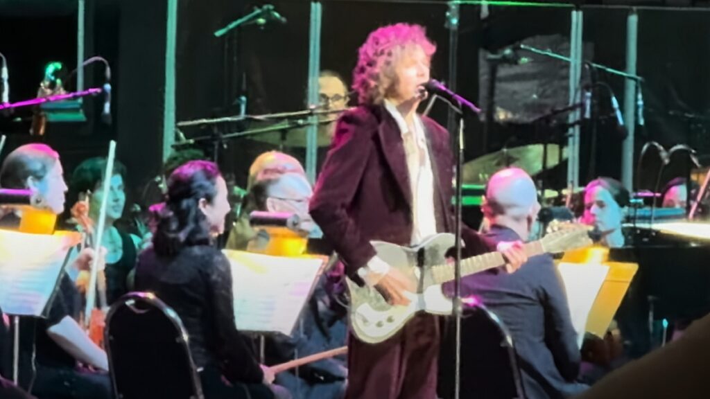 Beck Kicks Off 2024 Orchestral Tour: Video + Setlist