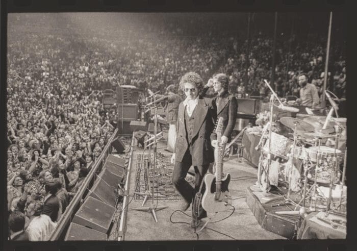 Columbia and Legacy Recordings Unveil Bob Dylan Archival Collection ‘The 1974 Live Recordings,’ Share Previously Unreleased “Forever Young”