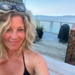 Soap opera star Laura Wright posted a photo of herself relaxing at Lake Tahoe