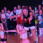 JoJo Siwa praised as “great teacher” after youth dance session goes viral 