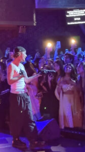 Justin Bieber looked 'happier than ever' while performing at a private concert