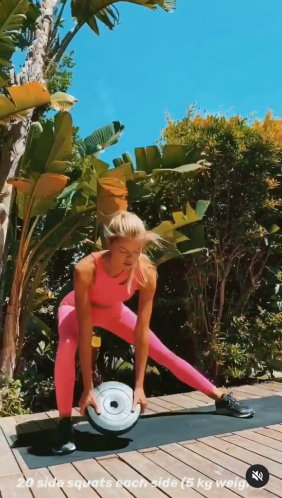 Norwegian Model Frida Aasen in Two-Piece Workout Gear is "Chic"