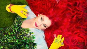 The B-52s' Kate Pierson Announces New Solo LP Radios and Rainbows