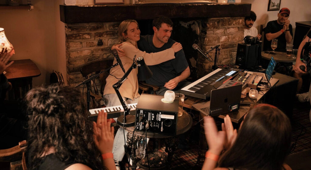 Watch Fred again.. and The Japanese House Take Over London Pub for Secret Set