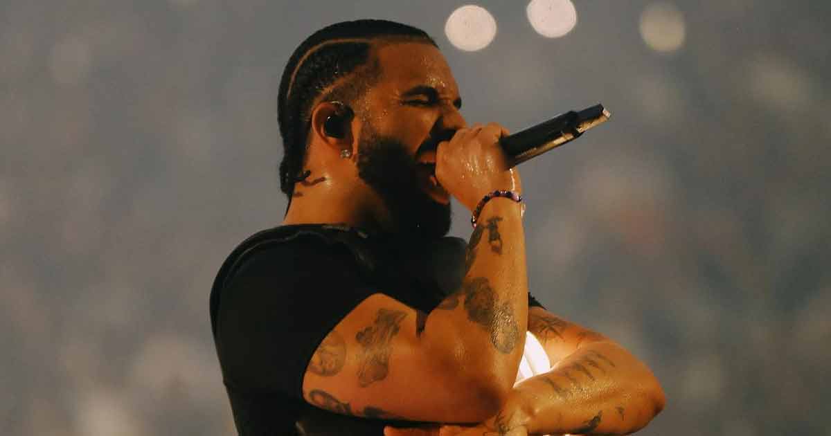 When Drake Gifted $25000 To A Pregnant Fan At A Concert Who Asked Him To Be Her ‘Rich Baby Daddy’!
