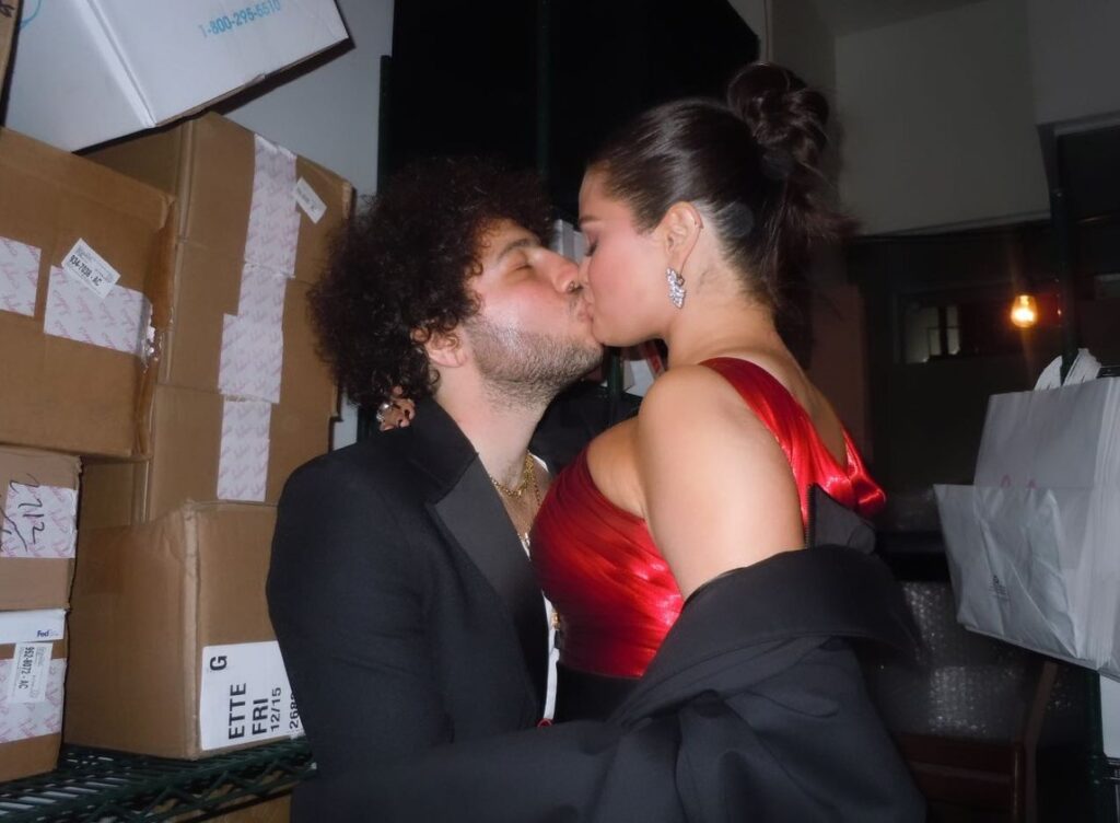 Selena Gomez and Benny Blanco pictured kissing after the 2024 Golden Globe Awards