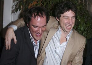 Tarantino and Braff embrace at an award ceremony in 2005.