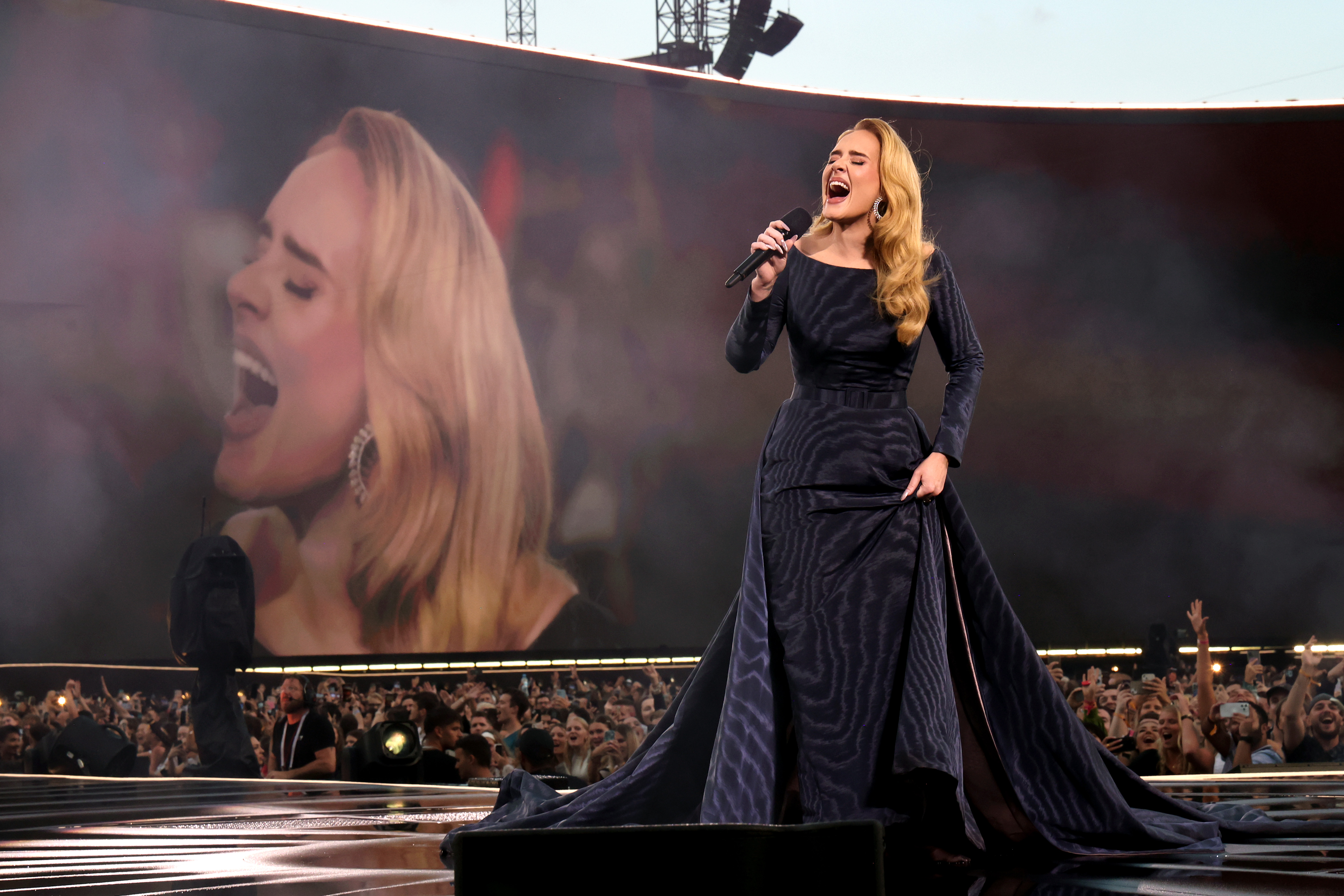 Adele performed her favourite tracks to the delight of her loyal fans