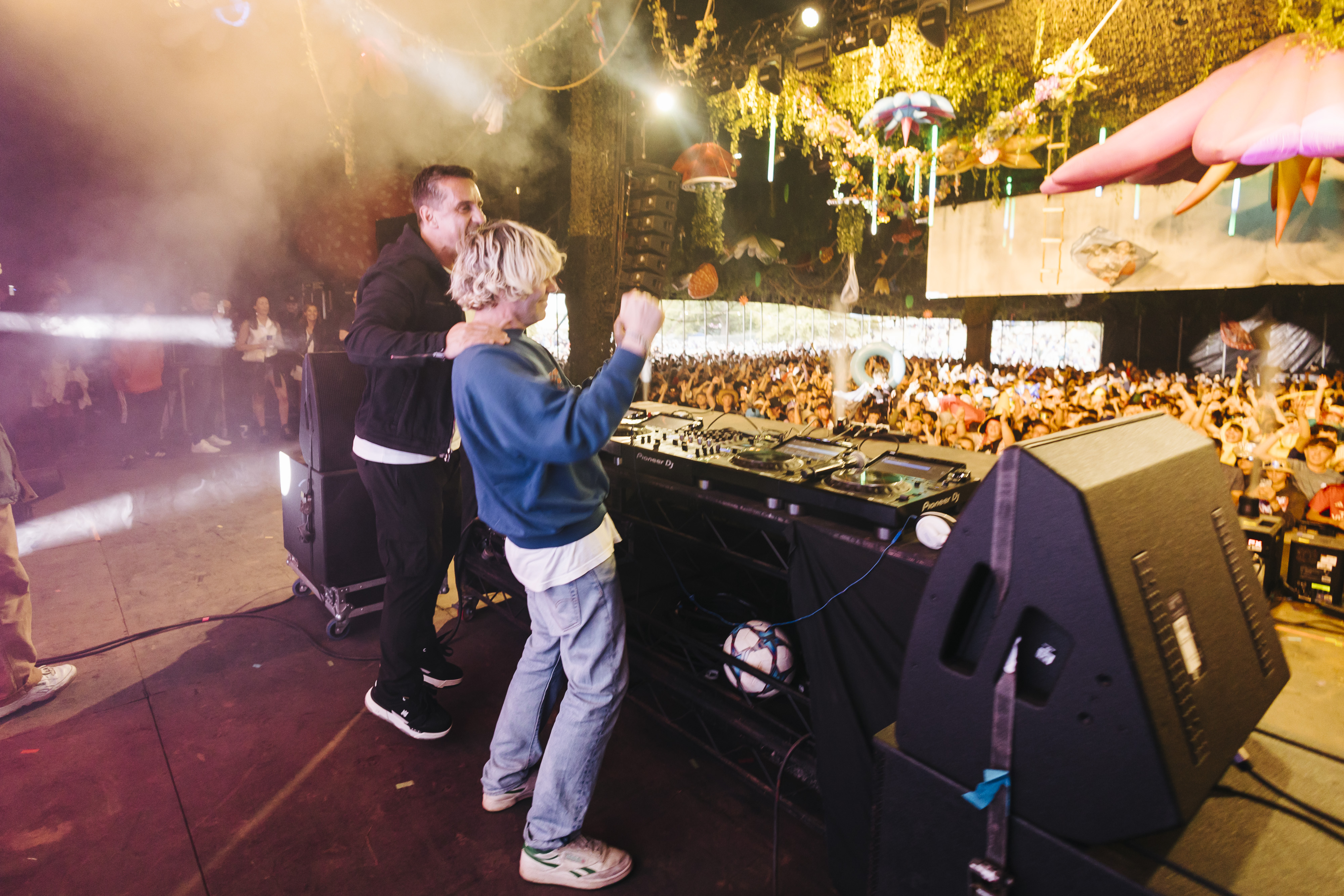 Gary Neville got up on stage with Charlatans frontman Tim Burgess