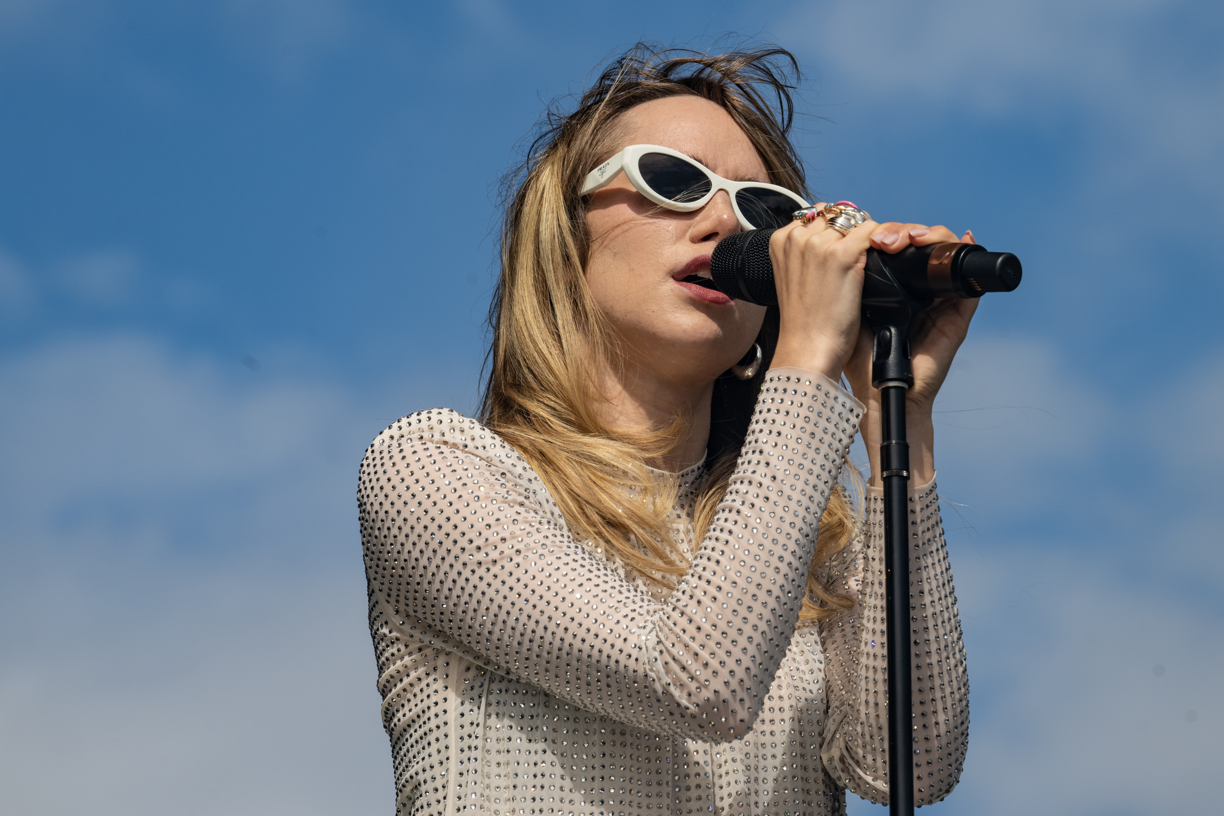 Suki Waterhouse, performing at Doheny State Beach during the Ohana Festival on October 1, 2023, in Dana Point, California