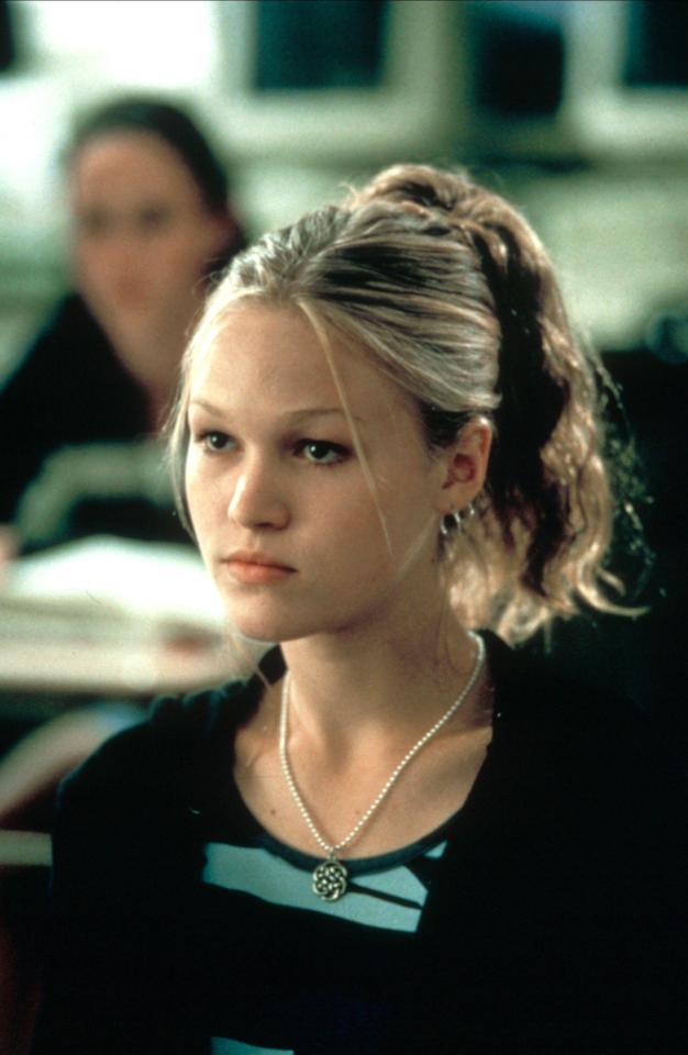 Julia Stiles as Kat Stratford in a scene from 10 Things I Hate About You