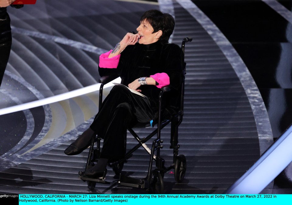 Liza Minnelli speaks onstage during the 94th Annual Academy Awards at Dolby Theatre on March 27, 2022 in Hollywood, California