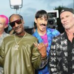 Billie Eilish, Chili Peppers, Snoop Dogg to Perform at Closing Ceremony