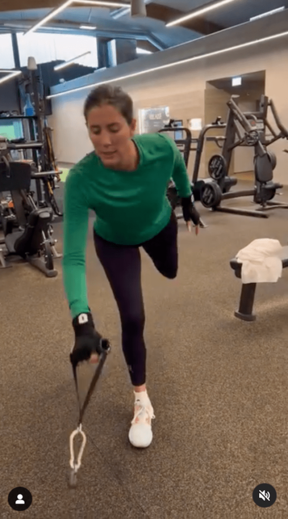 Garbiñe Muguruza in Workout Gear Says Hi From Sardinia — Celebwell