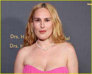 Rumer Willis photo