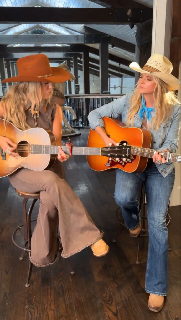 Miranda Lambert and Lainey Wilson singing their new duet Good Horses