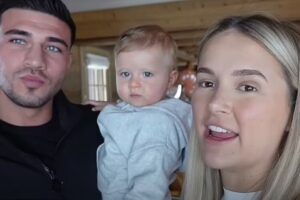 Molly Mae and Tommy Fury 'living separate lives' for weeks before split - and she admitted 'solo parenting' struggle