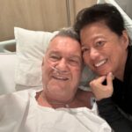 Rock star Jimmy Barnes has told fans he's cancelled his tour as he shared a photo with wife Jane from hospital