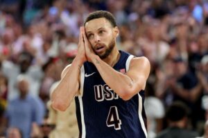 Stephen Curry Will Be The First NBA Player To Make $60 Million In One Season