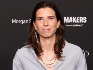 Tobin Heath in Workout Gear is "Living Her Best Life" — Celebwell