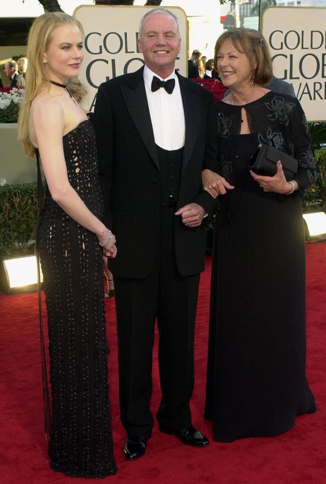 Nicole Kidman and her parents Anthony and Janelle at the 2002 Golden Globes