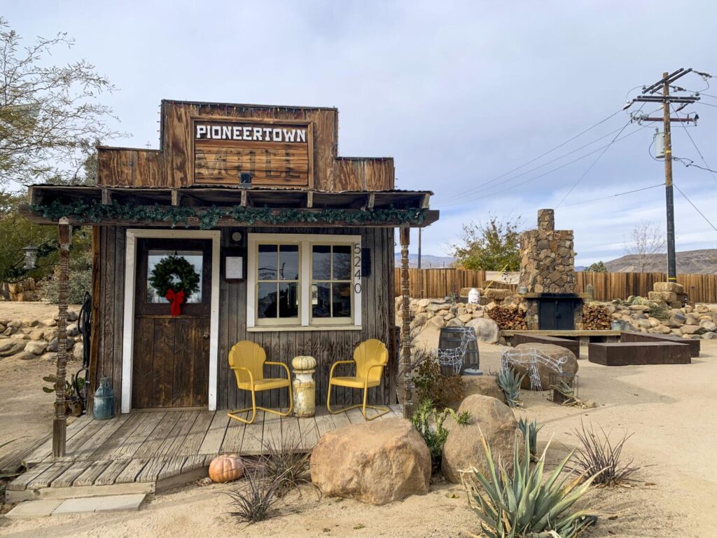 'Selling Sunset's' Alanna Gold owns Pioneertown? Residents beg to differ