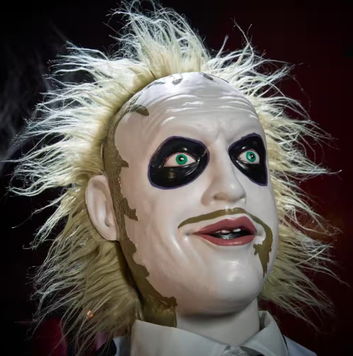 Home Depot's Beetlejuice animatronic head.