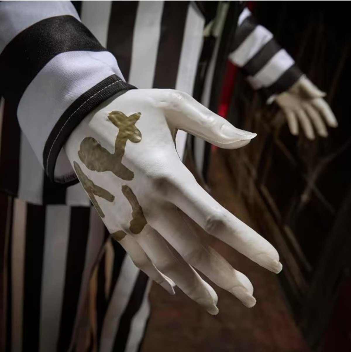 Close up of the Beetlejuice animatronic hand.