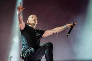  The band's original singer Chester Bennington sadly passed away in 2017