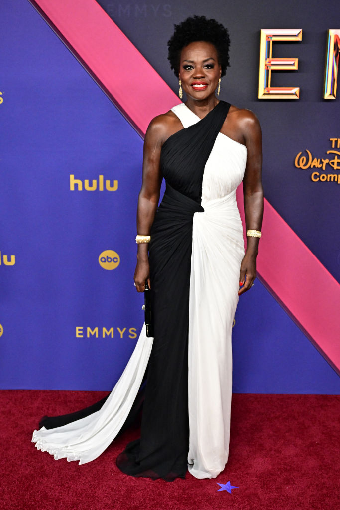 US-ENTERTAINMENT-TELEVISION-AWARD-EMMY-RED CARPET