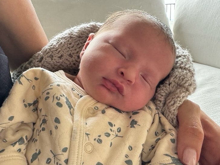 olivia munn and john mulaney new baby