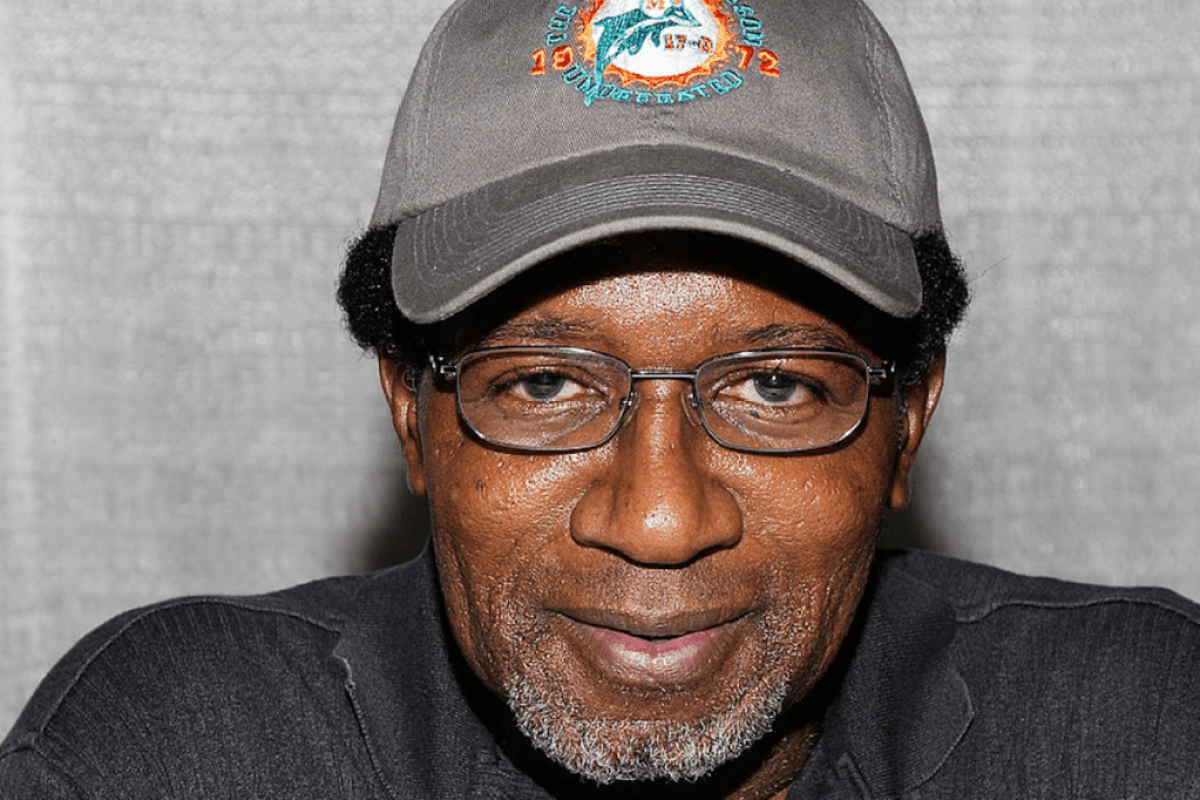 mercury-morris-dolphins-legend-and-super-bowl-champion-dead-at-77