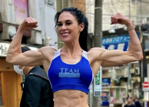 Bodybuilder Alina Popa in Two-Piece Workout Gear is "Elevating the Game"